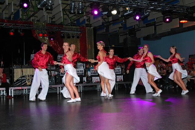 min 2005 11 12 fous swing 186